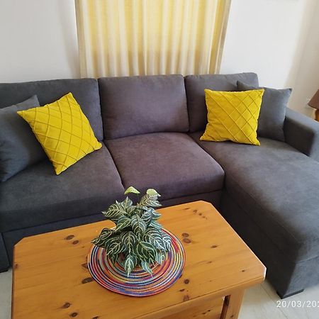 Joseph 2 Stylish Flat With Open Views, Just 4Km From The Airport Or Beach Siggiewi Exteriör bild