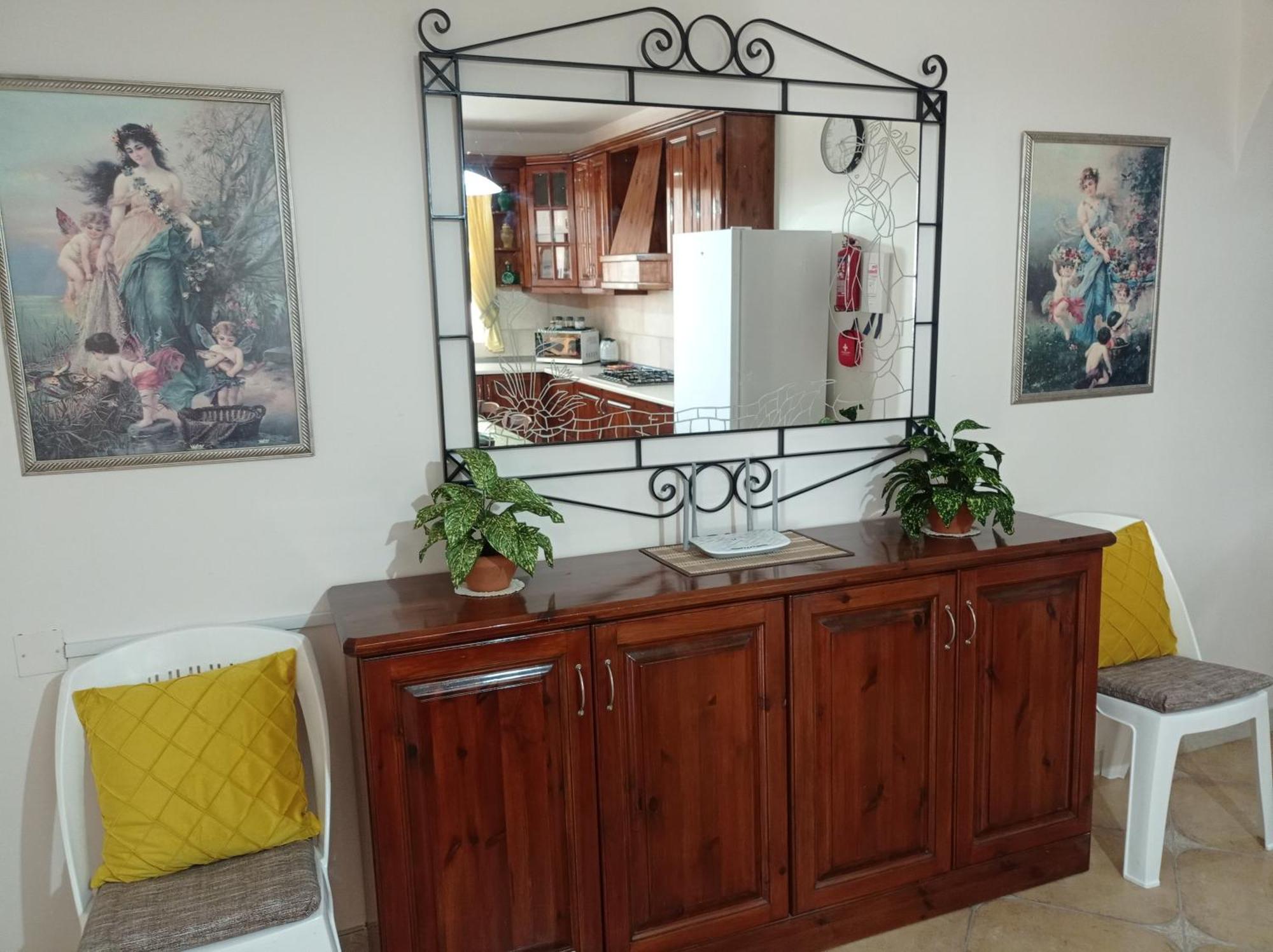 Joseph 2 Stylish Flat With Open Views, Just 4Km From The Airport Or Beach Siggiewi Exteriör bild